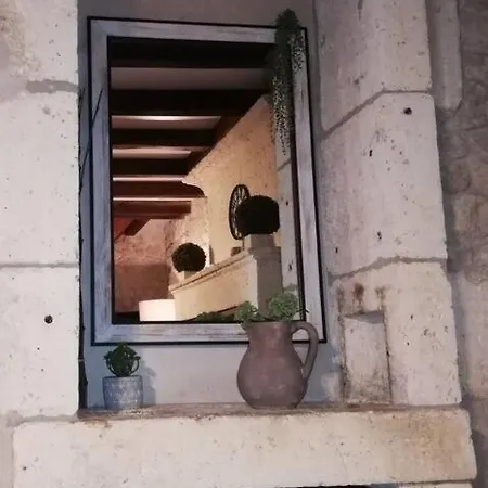 Nyaraló Maison Charentaise A La Campagne *