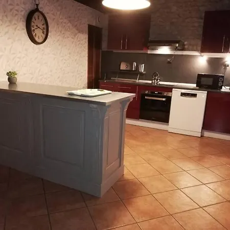 Maison Charentaise A La Campagne Nyaraló *