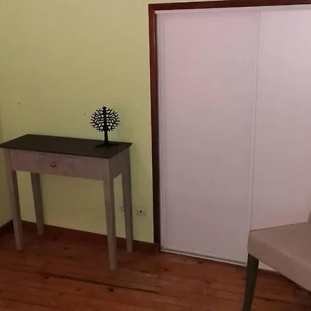 Maison Charentaise A La Campagne