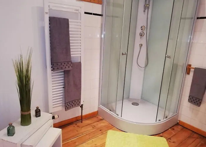 Maison Charentaise A La Campagne Becheresse